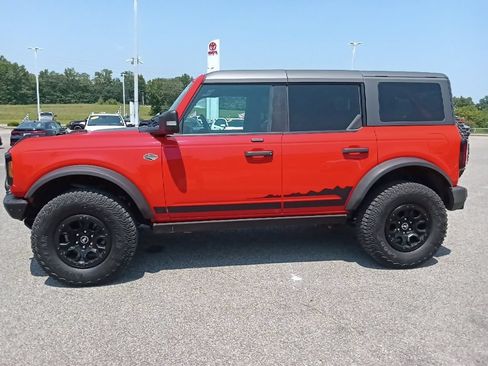 Used 2023 Ford Bronco Wildtrak AWD/4WD image 6