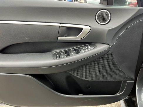 Certified 2022 Hyundai Sonata SE w/ Cargo Package image 13