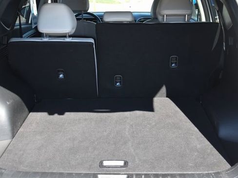 Used 2024 Hyundai Tucson Limited image 23