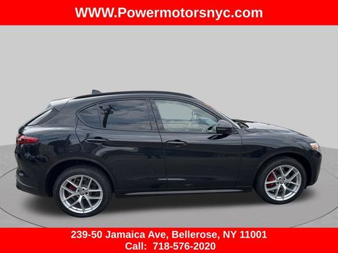 Used 2019 Alfa Romeo Stelvio Ti Sport w/ Quick Order Package 22S Sport AWD/4WD image 8