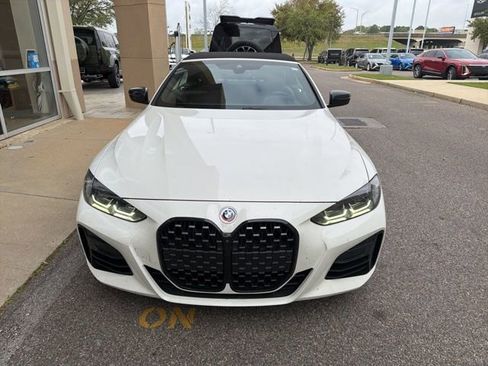 Used 2023 BMW M440i Convertible w/ Premium Package image 2