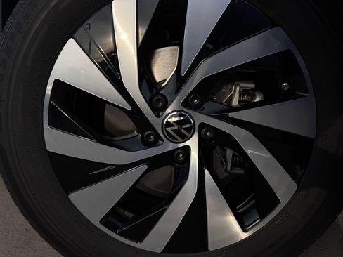 New 2026 Volkswagen Tiguan S FWD image 11