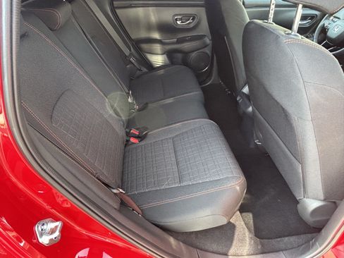 Used 2027 Honda HR-V Sport image 11