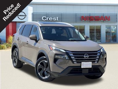 Used 2024 Nissan Rogue SV w/ SV Premium Package