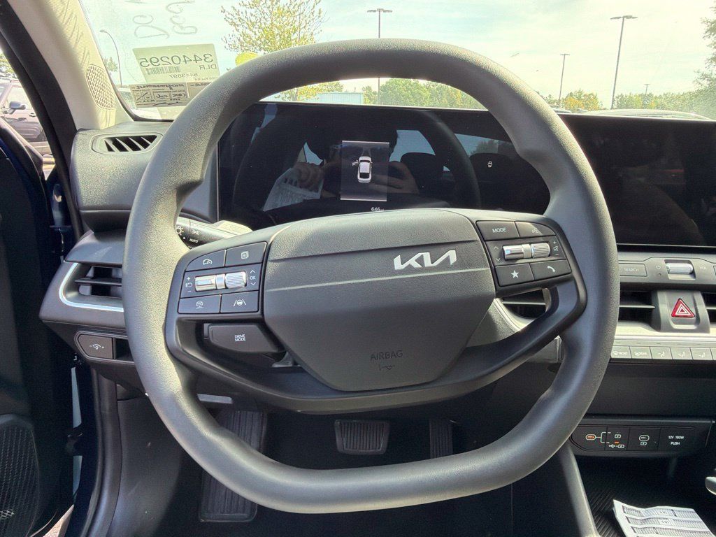 Used 2026 Kia K4 FWD image 12