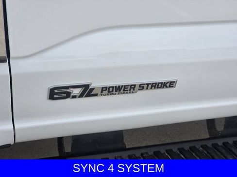 Used 2025 Ford F250 XLT w/ FX4 Off-Road Package AWD/4WD image 13