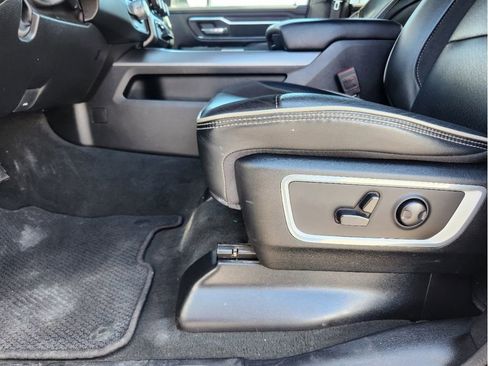Used 2024 RAM 1500 Laramie image 8