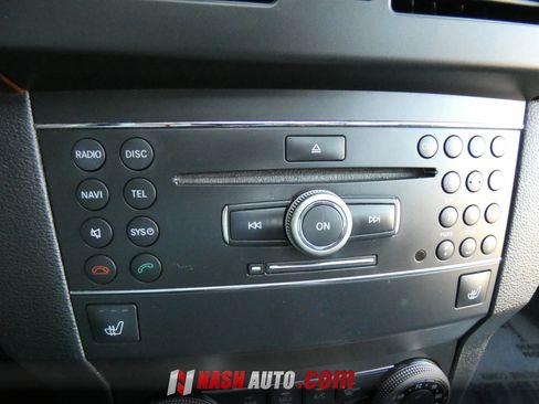 Used 2012 Mercedes-Benz GLK 350 4MATIC image 55