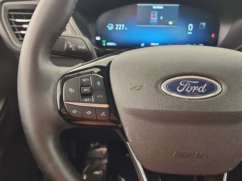 Used 2023 Ford Escape Active w/ Tech Pack #2 AWD/4WD image 18