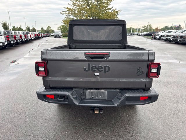 Used 2024 Jeep Gladiator Sport AWD/4WD image 5