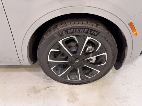 New 2026 Lincoln Nautilus Reserve AWD/4WD image 30