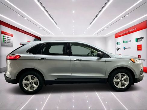 Used 2022 Ford Edge SE AWD/4WD image 8