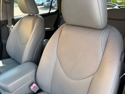 Used 2009 Toyota RAV4 Limited AWD/4WD image 13