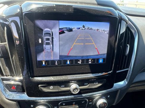 Used 2023 Chevrolet Traverse Premier AWD/4WD image 27
