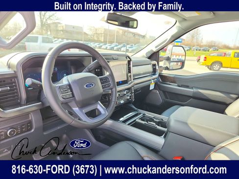 New 2026 Ford F250 Lariat w/ Lariat Premium Package AWD/4WD image 11