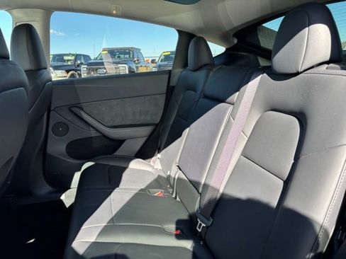 Used 2024 Tesla Model Y Long Range image 15