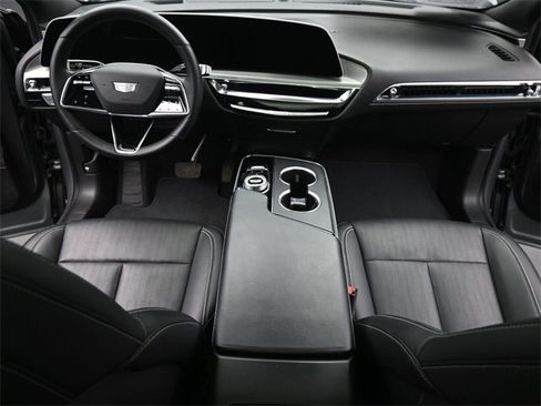 Used 2024 Cadillac Lyriq Luxury w/ LPO, Floor Liner Package image 23