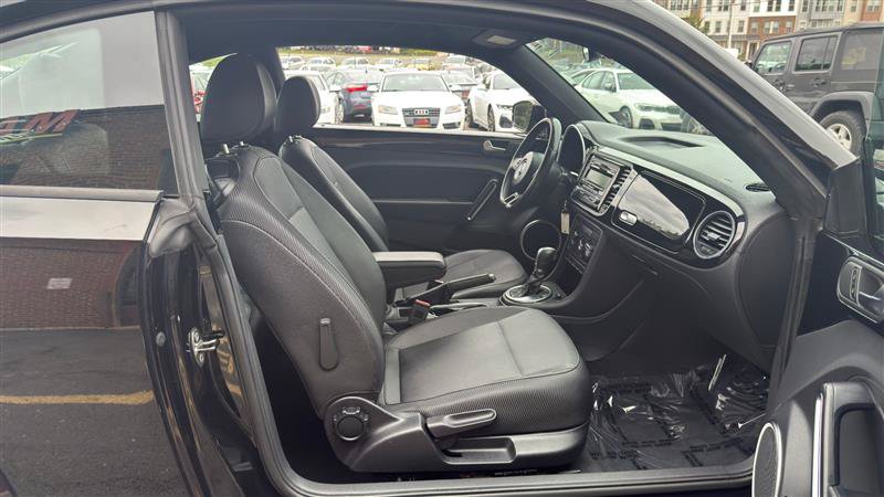 Used 2014 Volkswagen Beetle 1.8T FWD image 14