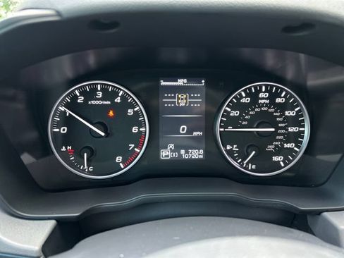 Used 2024 Subaru Crosstrek 2.0i Premium AWD/4WD image 16
