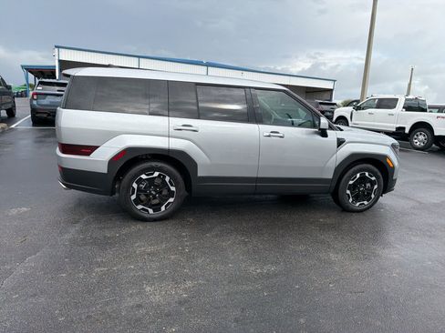 Used 2026 Hyundai Santa Fe SE image 4