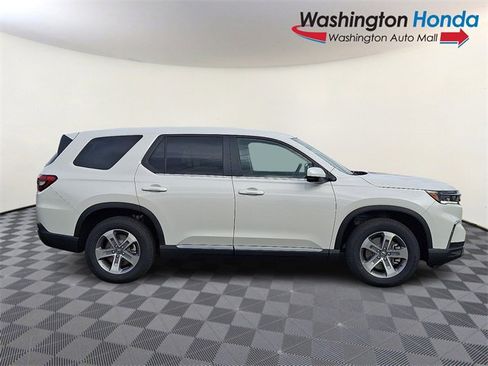 New 2025 Honda Pilot EX-L image 4