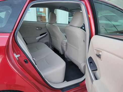 Used 2014 Toyota Prius Two image 15