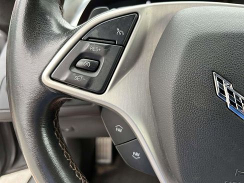 Used 2015 Chevrolet Corvette Z06 w/ 3LZ Preferred Equipment Group image 19