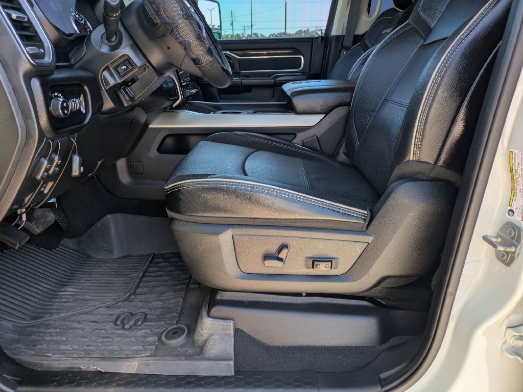 Used 2024 RAM 2500 Laramie AWD/4WD image 14