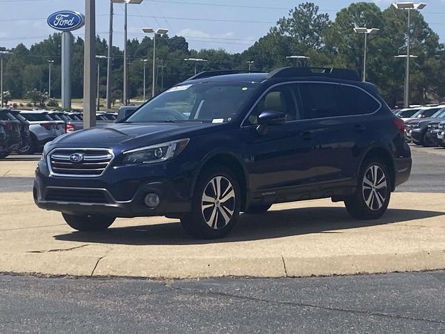 Used 2018 Subaru Outback 2.5i Limited AWD/4WD image 6