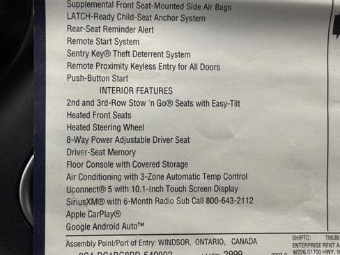 Used 2023 Chrysler Pacifica Touring-L FWD image 38