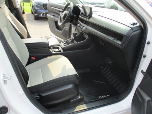 Certified 2023 Honda CR-V EX image 16
