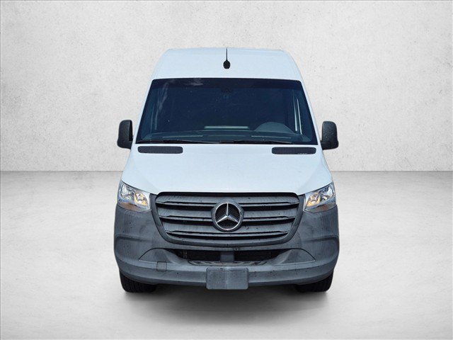 Used 2024 Mercedes-Benz Sprinter 2500 image 2