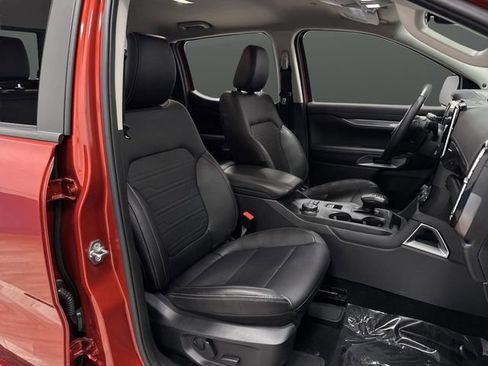 Used 2024 Ford Ranger Lariat w/ FX4 Off-Road Package image 32