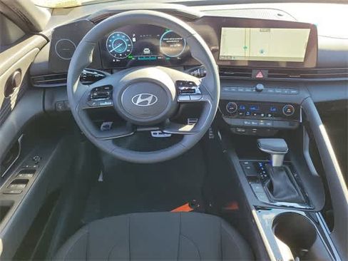 New 2026 Hyundai Elantra Sport image 7