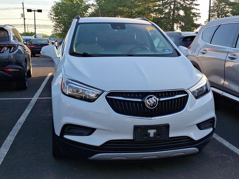 Used 2019 Buick Encore Preferred FWD image 4