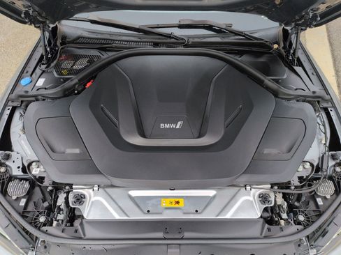 Used 2024 BMW i4 eDrive40 w/ Premium Package image 34