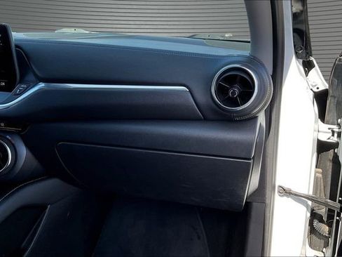 Used 2023 Chevrolet Blazer LT image 25