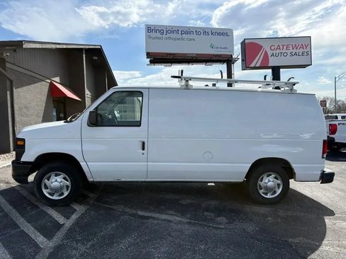Used 2013 Ford E-150 and Econoline 150 w/ PWR Group RWD image 2