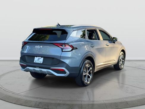 Used 2024 Kia Sportage EX AWD/4WD image 7