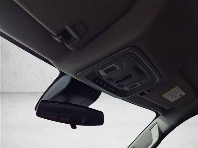Used 2022 Chevrolet Silverado 1500 LT AWD/4WD image 14