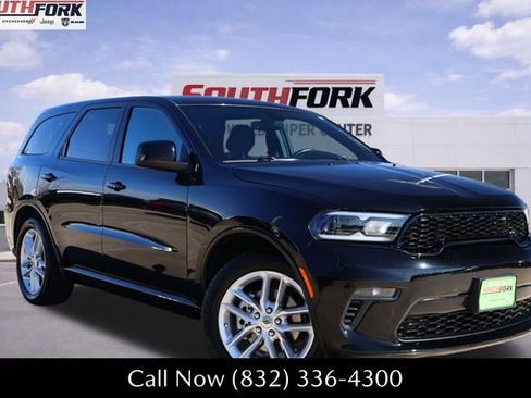 Used 2023 Dodge Durango GT image 1