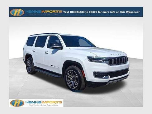 Used 2024 Jeep Wagoneer Series II w/ Flexible Seating Group RWD image 1