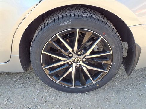 Used 2024 Toyota Camry SE image 22