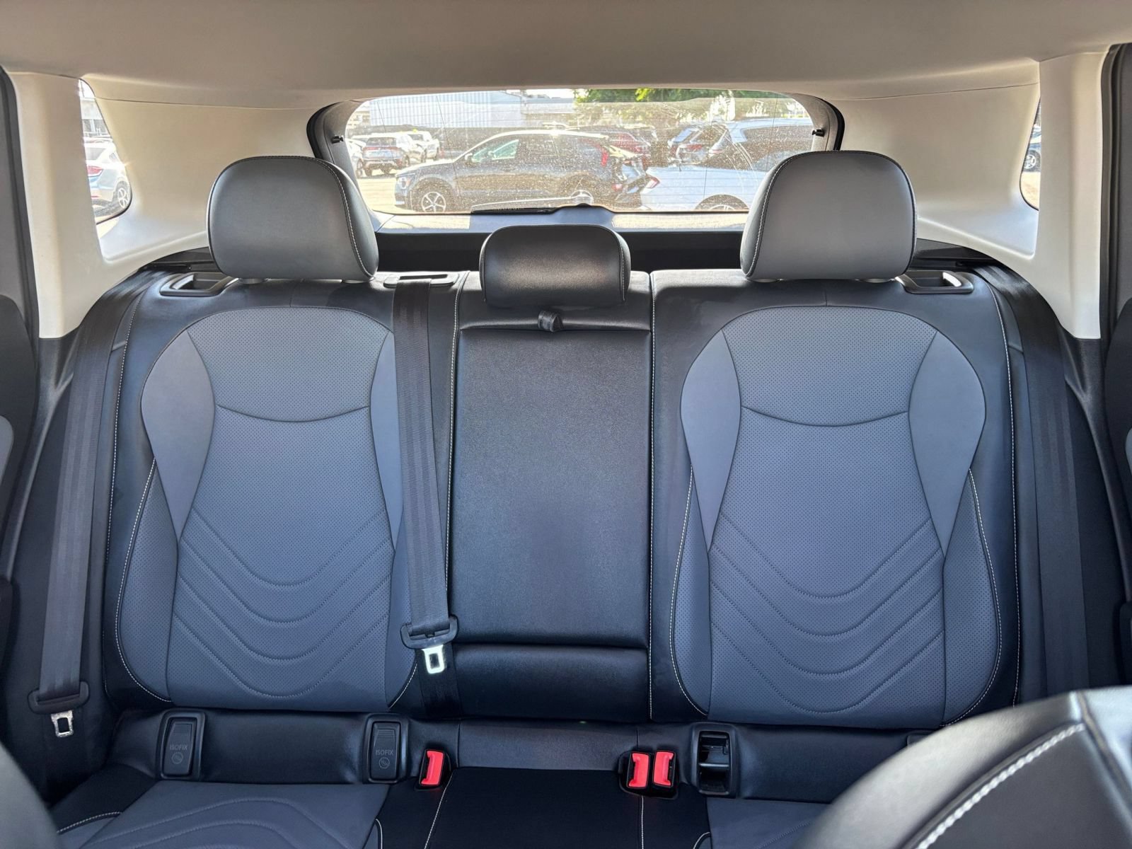 Used 2026 Volkswagen Tiguan SE AWD/4WD image 39