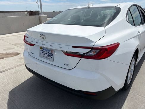 Used 2025 Toyota Camry LE FWD image 4