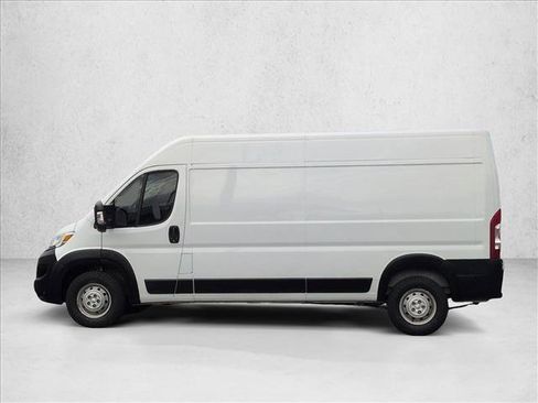 Used 2023 RAM ProMaster 2500 image 9