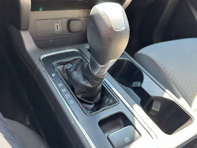 Used 2017 Ford Escape SE w/ Equipment Group 201A AWD/4WD image 24