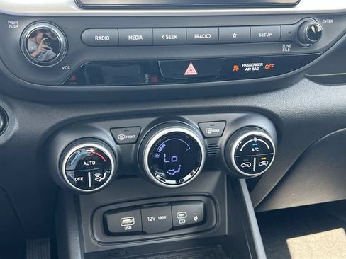 New 2026 Hyundai Venue SEL FWD image 16