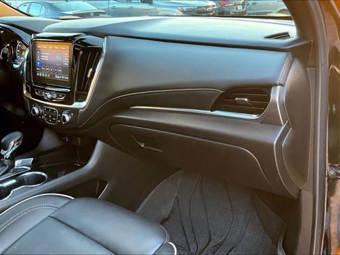 Used 2023 Chevrolet Traverse Premier w/ Redline Edition image 13