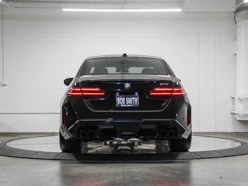 Used 2026 BMW M5 image 5